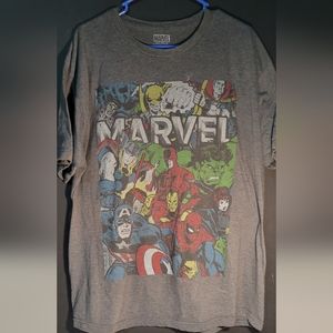 Marvel Graphic T-shirt Newspaper Print XL Hulk Captain America Iron Man